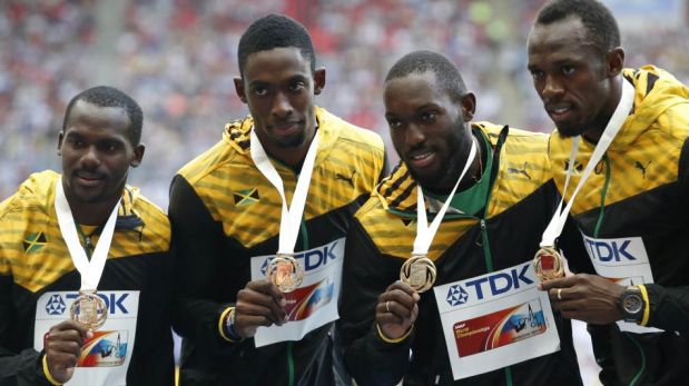 FOTOS: el impecable triunfo de Usain Bolt y su festejo tras ganar tercer oro en el Mundial de Atletismo