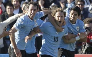 Uruguay muestra sus armas: entrenó con posible equipo que enfrentará a Perú