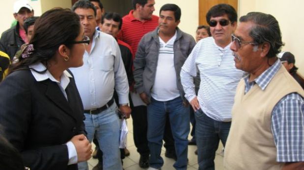 Jueza del caso Pucalá fue agredida por turba de ex trabajadores de la azucarera