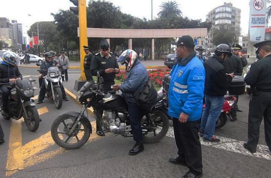 Miraflores: comuna detuvo a 280 motociclistas en plan de seguridad
