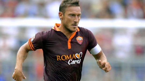 Francesco Totti renovará contrato y jugará hasta los 40 años en la Roma 
