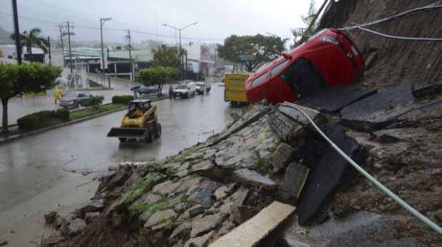 Al menos 25 muertos por lluvias de "Ingrid" y "Manuel" en México