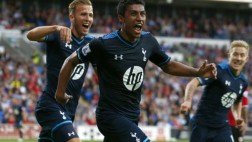Tottenham venció 1-0 al Cardiff y comparte la punta con el Arsenal
