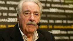 El escritor colombiano Álvaro Mutis murió hoy a los 90 años