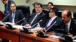 Megacomisión: políticos opinan en Twitter tras fallo pro García
