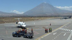 Arequipa: aerolínea boliviana Amaszonas realiza su primer vuelo oficial desde La Paz