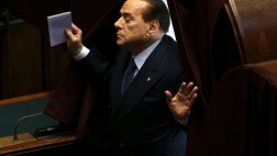 Italia: votación que podría expulsar a Berlusconi del Senado será pública