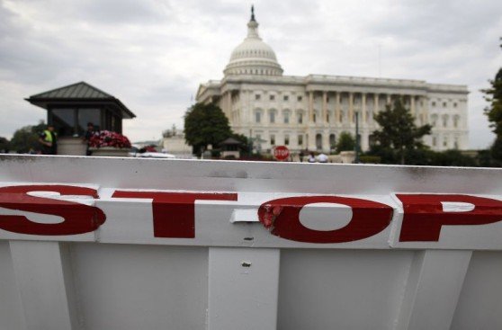 Republicanos y demócratas acercan posturas para dar fin a ‘shutdown’ en Estados Unidos