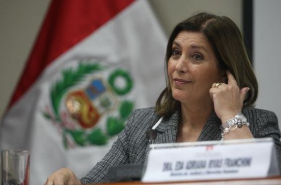 Canciller irá hoy al Congreso para explicar viaje de Humala a Francia