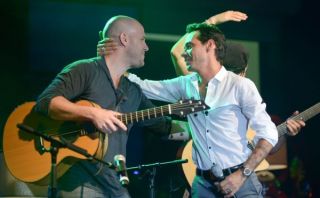 Gian Marco fue sorprendido por Marc Anthony durante un show en México 