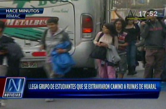 Alumnos de San Marcos llegaron a Lima tras perderse en viaje a Huaral