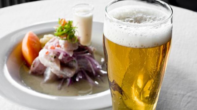 la cerveza sirve para los calculos en los riñones