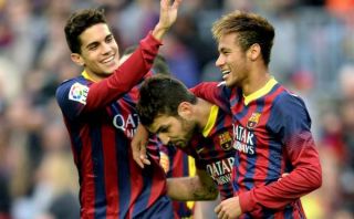 Barcelona goleó 4-0 a Granada y sumó su quinto triunfo seguido en Liga