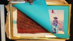 Textiles prehispánicos iban a salir a España camuflados en recuadros