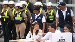 Elecciones en Lima: 7.400 policías custodiarán los locales de votación