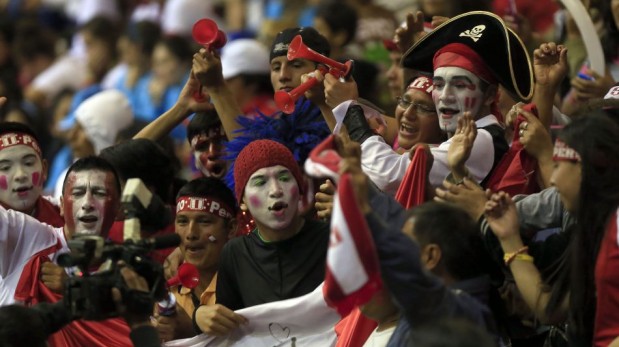 Bolivarianos: Perú logró la medalla de oro en vóley y desató la fiesta en el Gran Chimú [FOTOS]