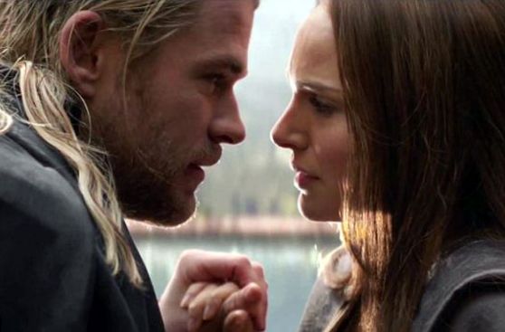 Esposa de "Thor" fue la doble de Natalie Portman en escena del beso