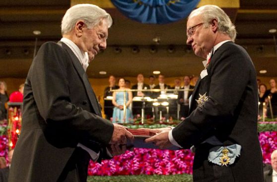Un día como hoy Mario Vargas Llosa recibió el Premio Nobel: revive la emocionante ceremonia