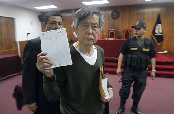 Defensa de Fujimori presentará acusación constitucional contra juez San Martín