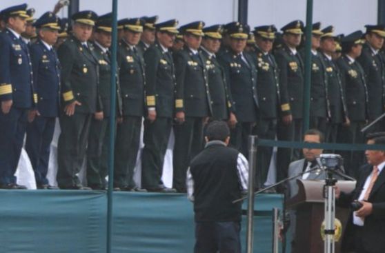 Pasarán al retiro 550 oficiales y 900 suboficiales de la Policía Nacional