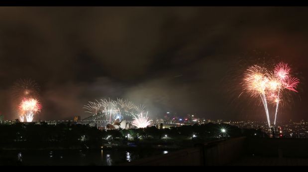 Australia celebró la llegada del Año Nuevo 2014 con este espectáculo de luces y fuegos artificiales [FOTOS]