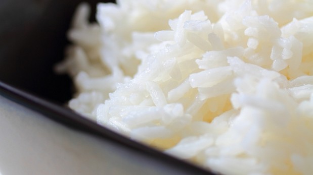 Cuatro tipos de comida que debes evitar