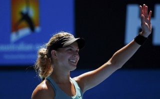 Duelo de bellezas: Bouchard eliminó a Ivanovic de Australia