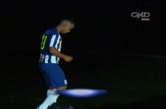 Jugadores de Alianza Lima fueron presentados con acto de magia