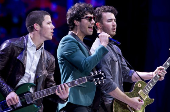 Integrante de los Jonas Brothers se convirtió en padre