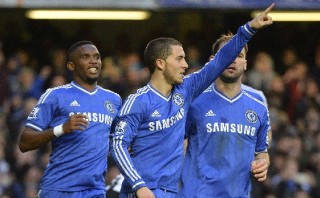 Hazard y Eto'o demuestran cómo romper una defensa en dos toques