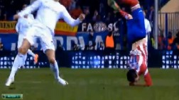 Cristiano chocó con lateral del Atlético y lo mandó al hospital