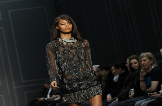 Vera Wang presentó su colección otoño-invierno en Nueva York