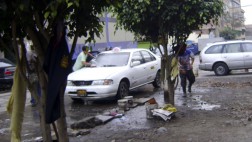 Vecinos de La Victoria se quejan por lavacarros