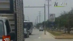 Poste que estaba en medio de avenida Los Frutales fue retirado