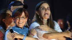 Anel Townsend negó que su apoyo sea para reelección de Villarán