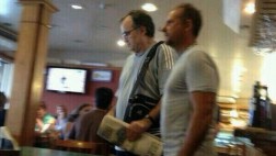 ¿Bielsa viajó a Paraguay para reunirse con Manuel Burga?