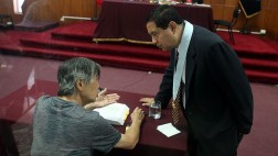 La defensa de Alberto Fujimori “le vende humo”, sostuvo Arbizu