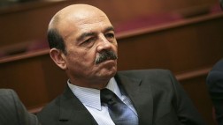 Otro candidato: Guillermo Arteta postulará por partido de Acuña
