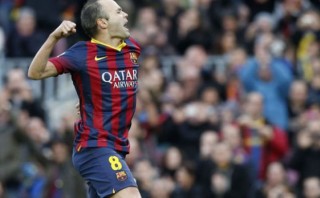 Iniesta renovó con Barcelona hasta que se retire
