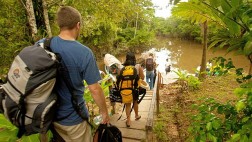 ¿Quieres viajar en 2014 sin gastar mucho? Anota estos consejos