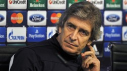 Manuel Pellegrini culpó al árbitro por derrota ante Barcelona