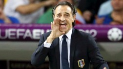 Prandelli: “España no es imbatible, tiene puntos débiles”
