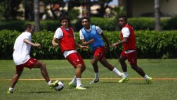 Universitario con cuatro bajas para duelo ante The Strongest
