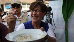Villarán iría a la reelección con la agrupación Siempre Unidos