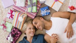 Errores que cometemos al regalarle a un hombre