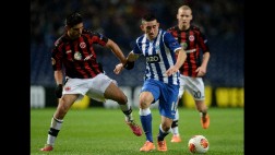 Eintracht con Carlos Zambrano le robó un empate al Porto