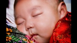 Beijing autoriza a algunas parejas a tener un segundo hijo