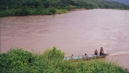 Una embarcación naufragó en el río Marañón