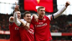 Arsenal ganó 4-1 a Sunderland y es segundo de la Premier League