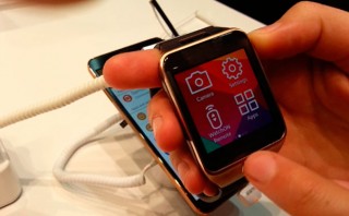 Gear 2: probamos el nuevo smartwatch de Samsung en el MWC14